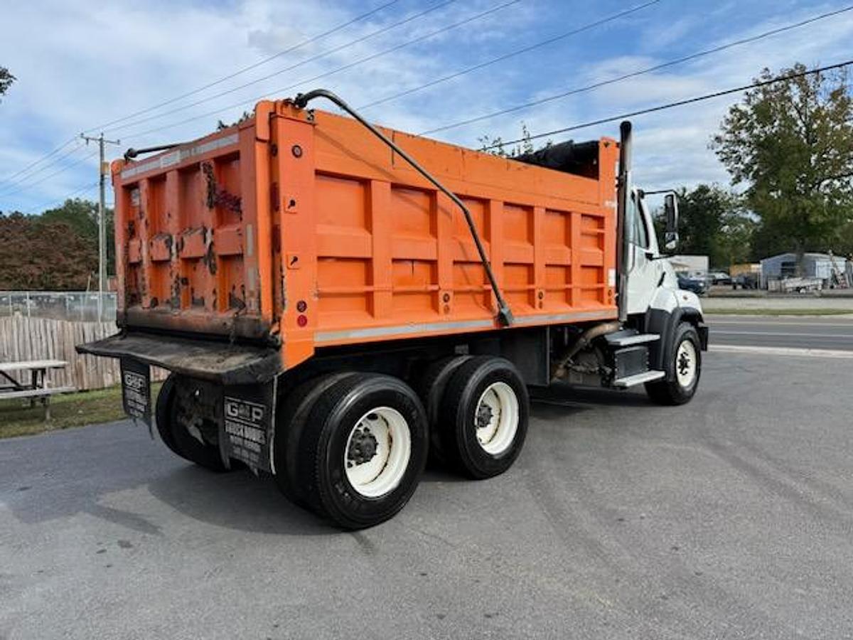 Used 2016 Freightliner 114SD Dump Truck