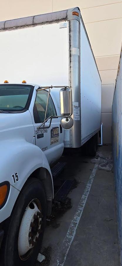Used 2004 Ford F-650 Box Truck with Liftgate