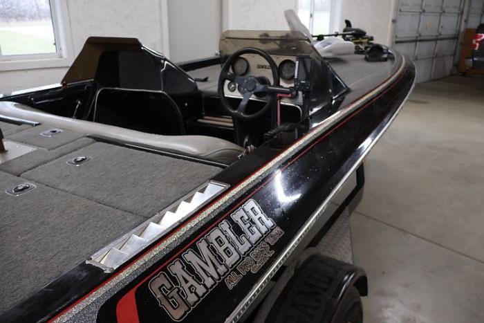 Used 1995 Gambler Bass Boat