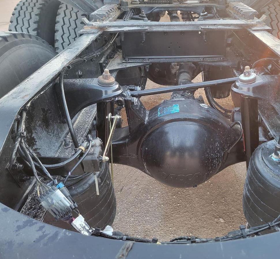 Used 2021 Peterbilt 567