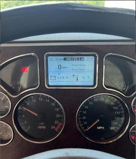 Used 2015 Mack Pinnacle CHU613