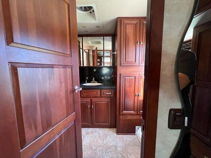 Used 2011 Winnebago Tour 42QD