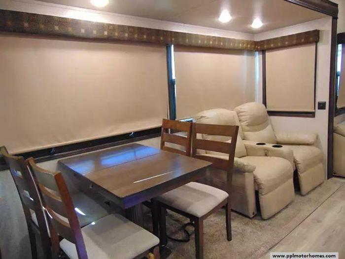 Used 2020 Cedar Creek Silverback 31IK