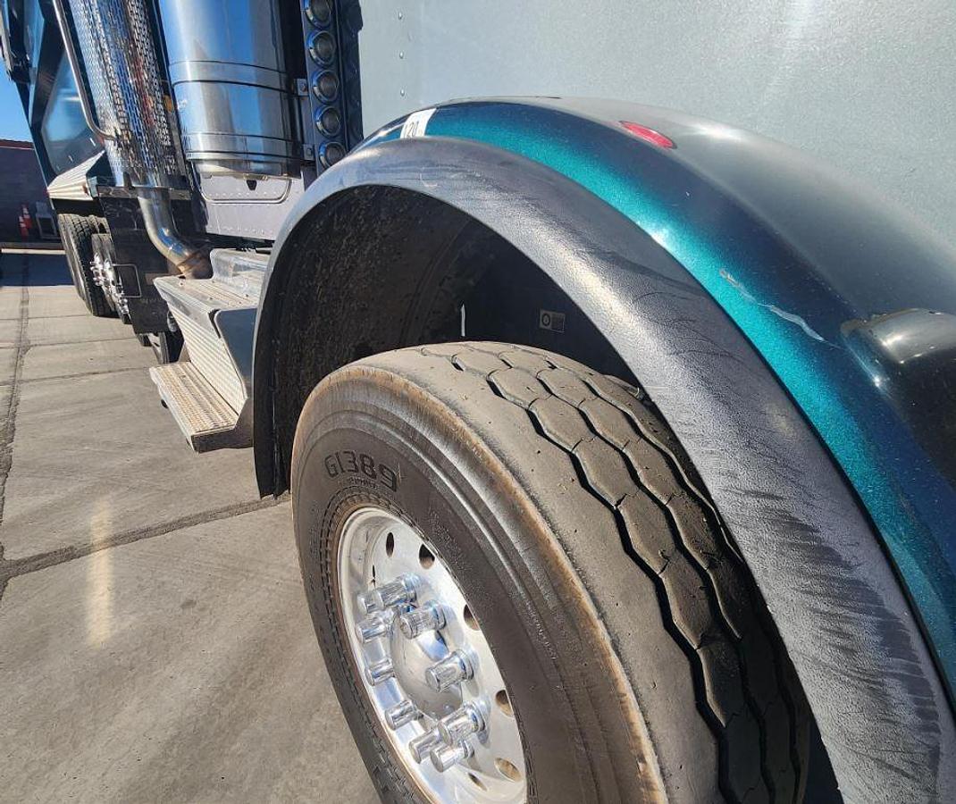 Used 2020 Peterbilt 389