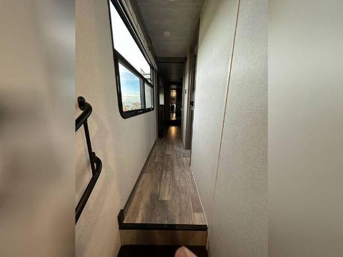 Used 2021 Keystone Montana 3781RL