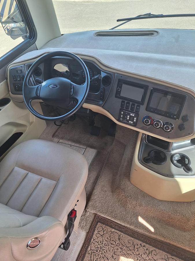 Used 2019 Tiffin Motorhomes Open Road Allegro 36LA