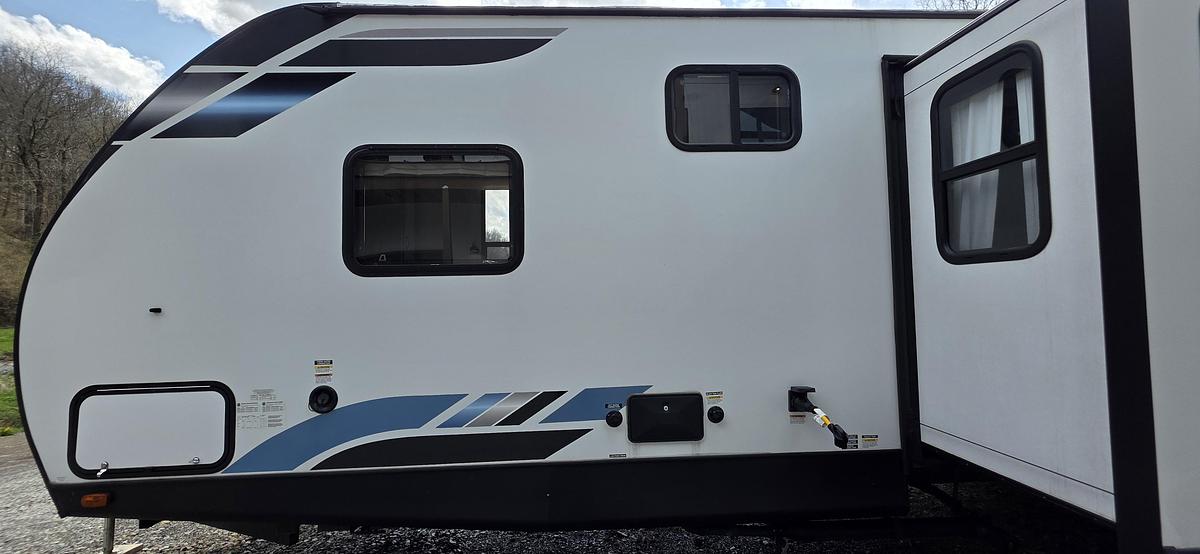 Used 2021 Forest River Vibe 29BH Travel Trailer