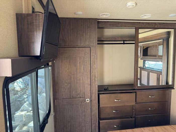 Used 2018 Grand Design Solitude 373FB