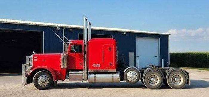 Used 2012 Peterbilt 389