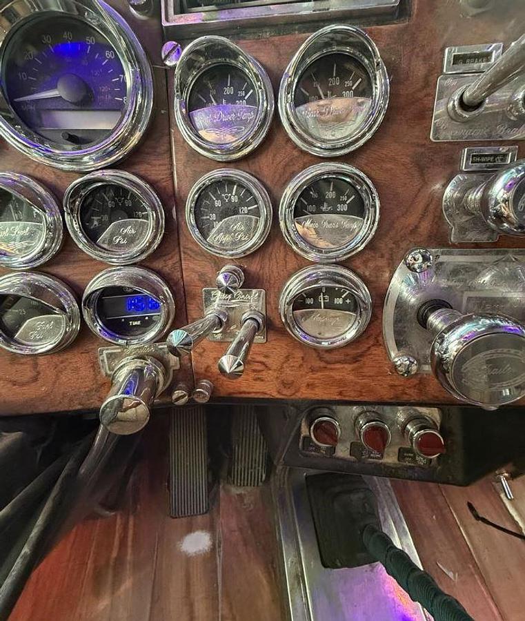 Used 1998 Peterbilt 379EXHD