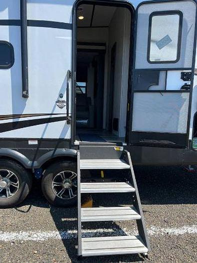 Used 2021 Keystone Sprinter Campfire 25ML