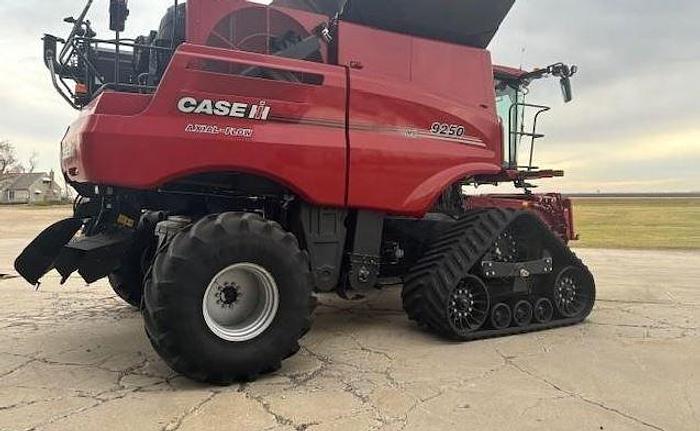 Used 2021 Case IH 9250 Combine
