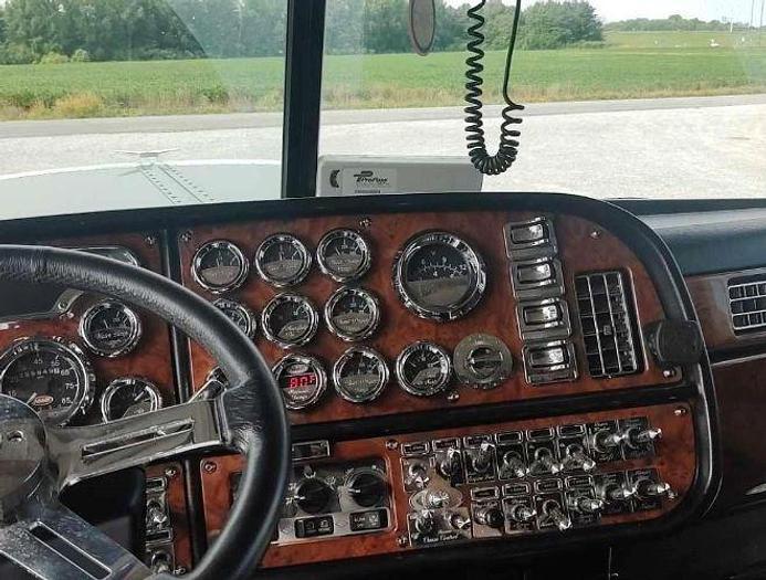 Used 2002 Peterbilt 379 EX