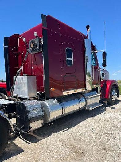 Used 2016 Freightliner Coronado