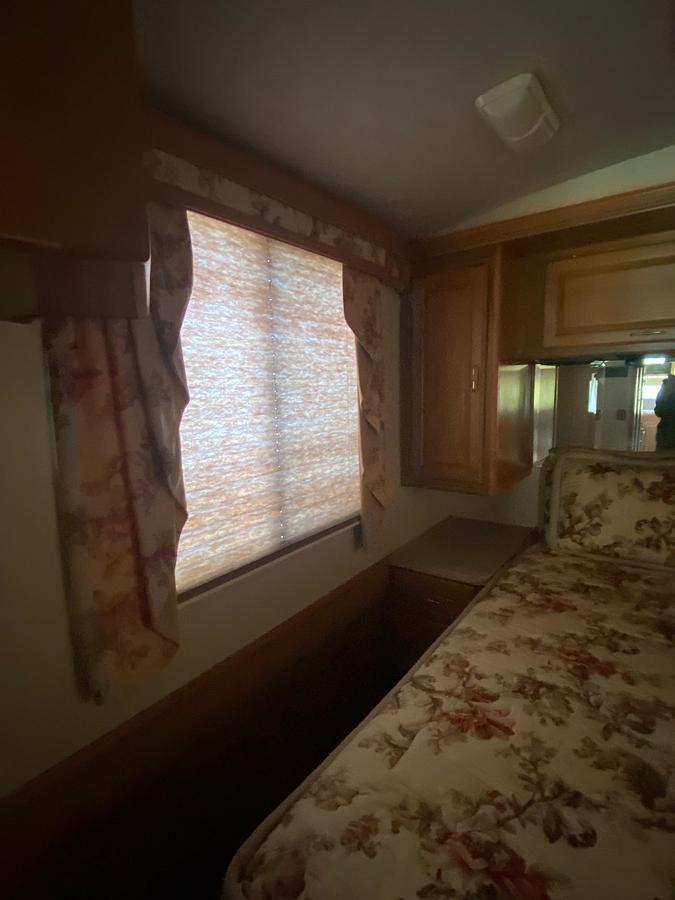 Used 1997 Fleetwood Southwind Class A Motorhome