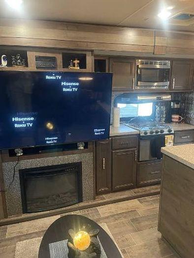 Used 2017 Highland Ridge Open Range Roamer RT323RLS