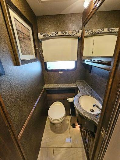 Used 2018 Thor Tuscany 40DX