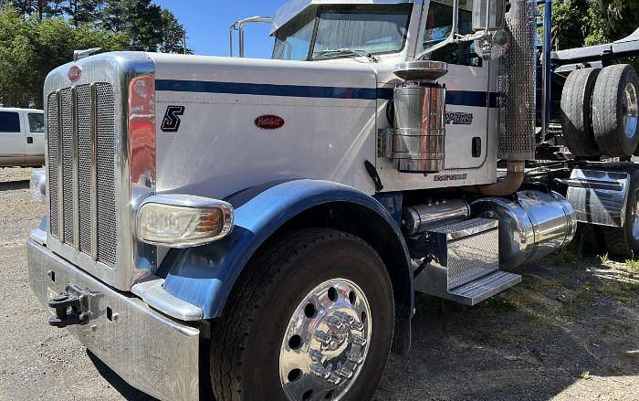 Used 2011 Peterbilt 388
