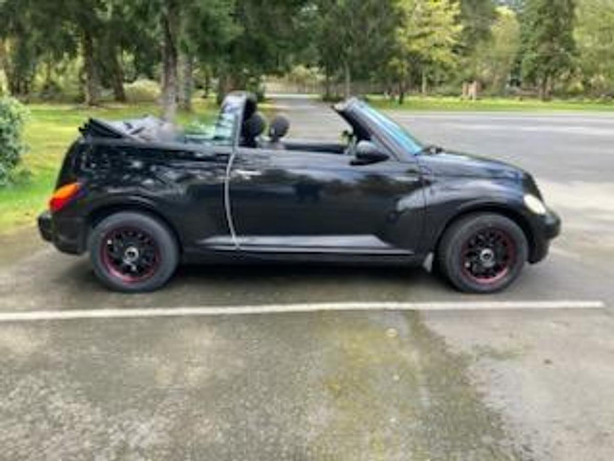 Used 2005 Chrysler PT Cruiser Convertible