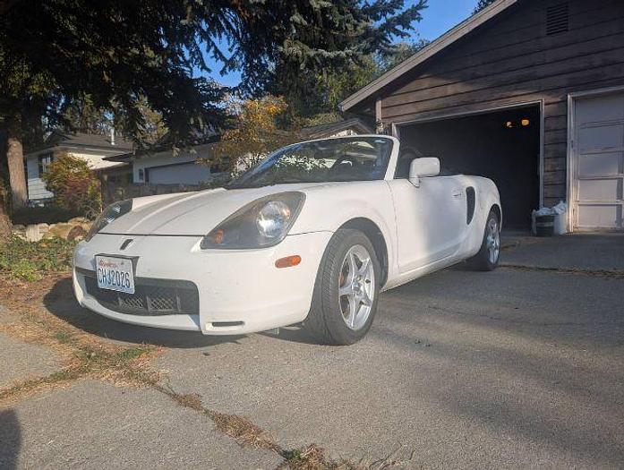 Used 2000 Toyota MR2 Spyder
