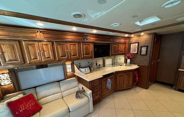 Used 2011 Tiffin Phaeton 40QBH