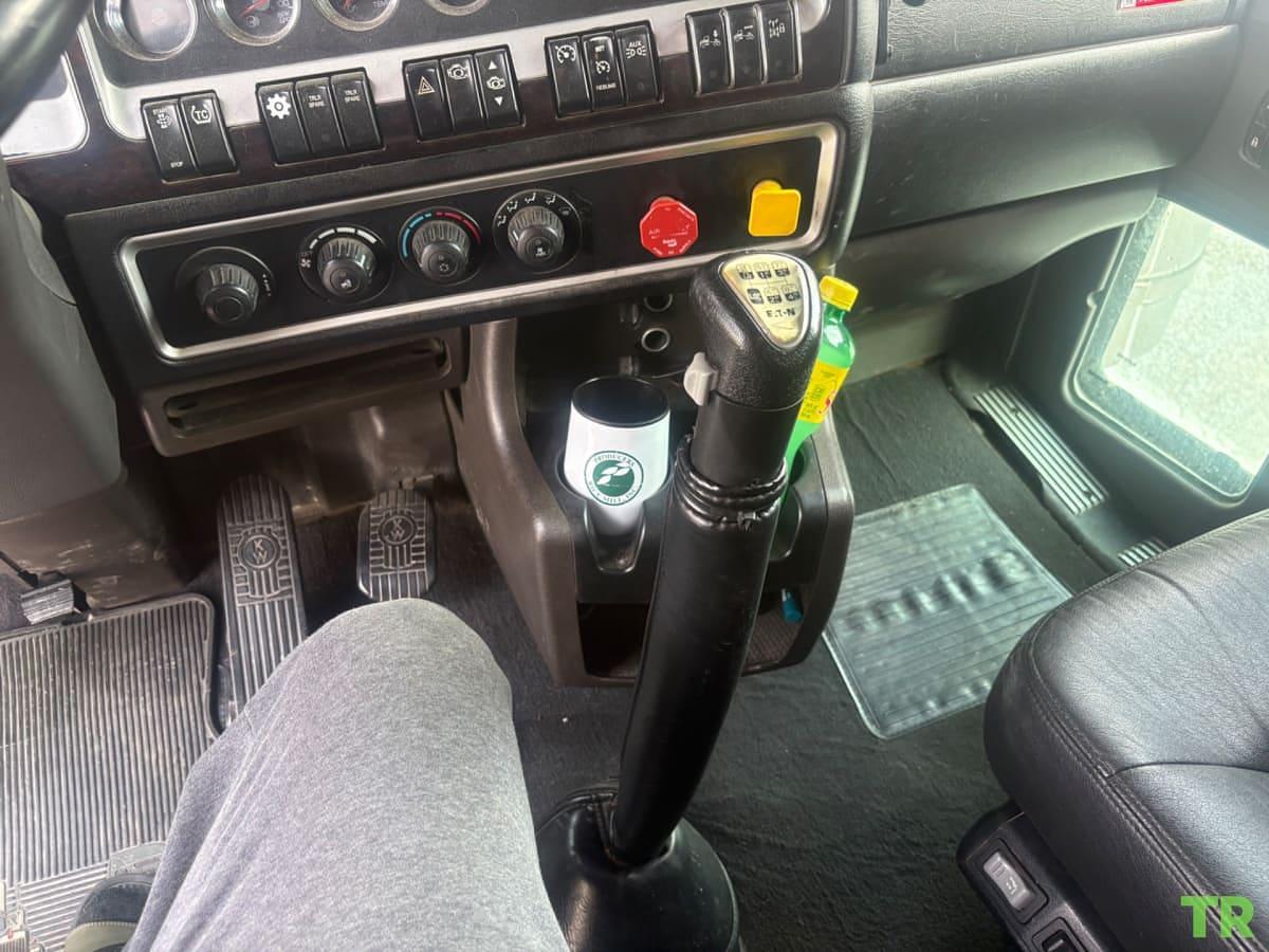 Used 2019 Kenworth W900L