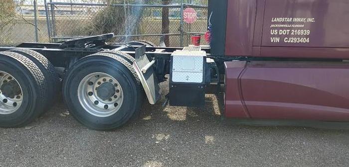 Used 2012 KENWORTH T700