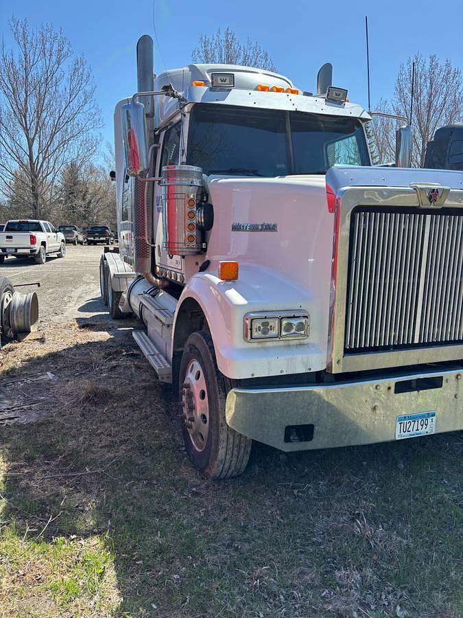 Used 2012 Western Star 4900 w 1993 Wilson Trailer
