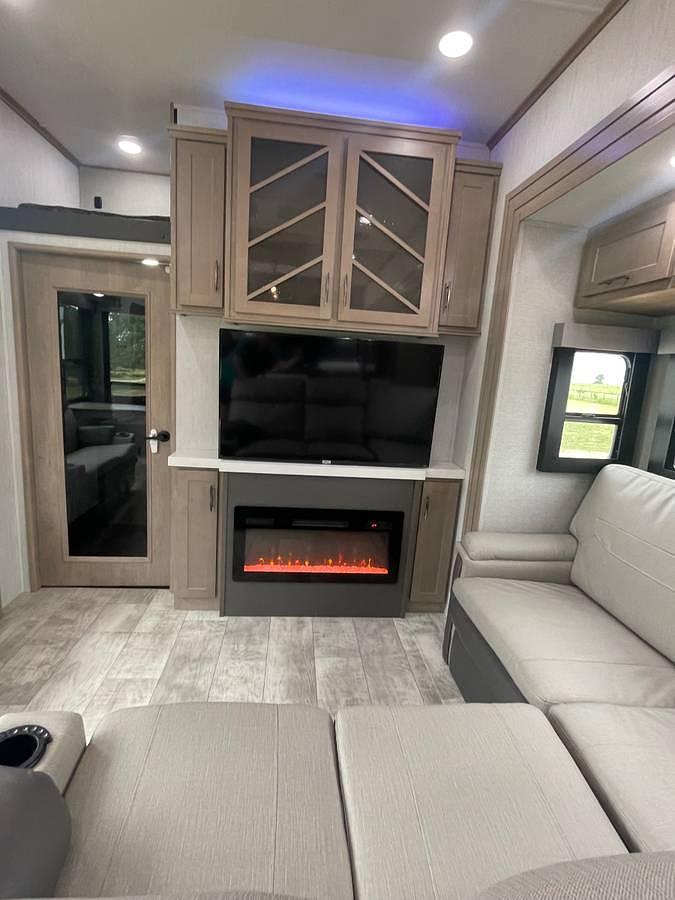 Used 2023 Grand Design Momentum 395MS