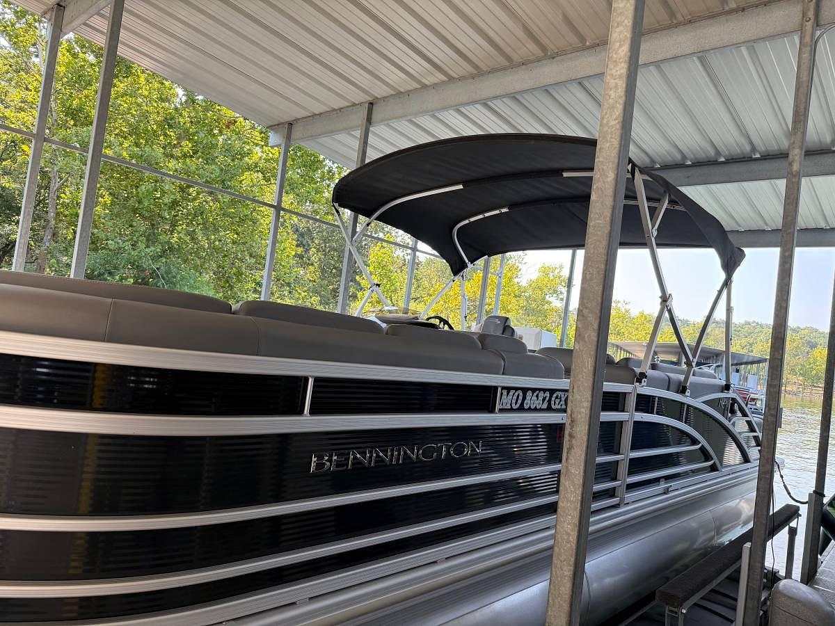 Used 2023 Bennington Tritoon Pontoon Boat