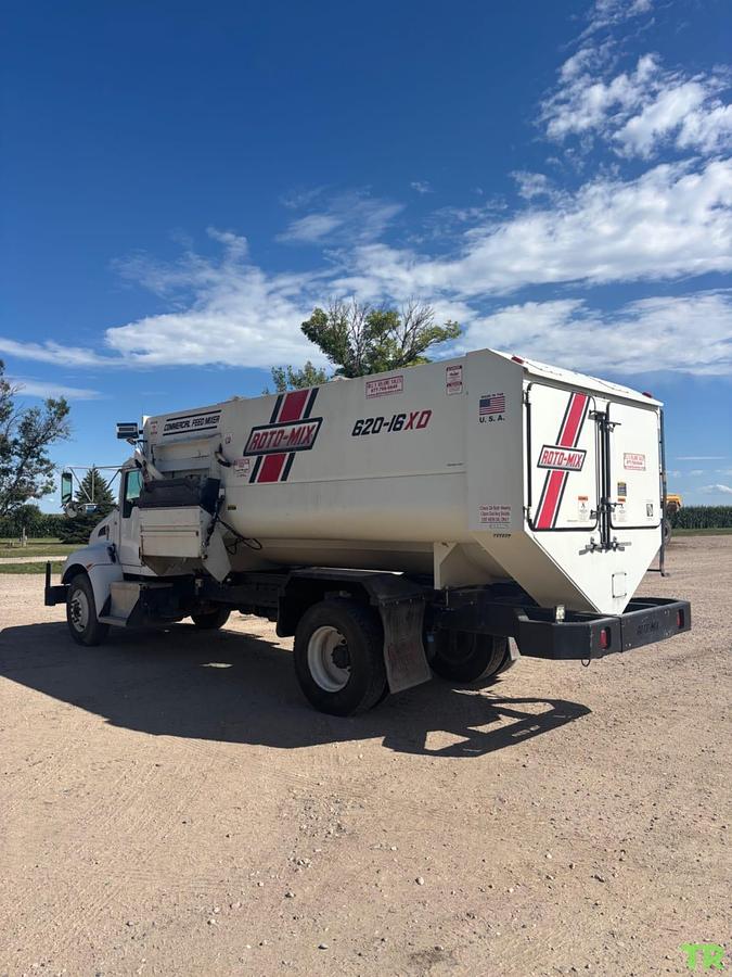 Used 2017 Roto-Mix 620-16XD Commercial Feed Mixer