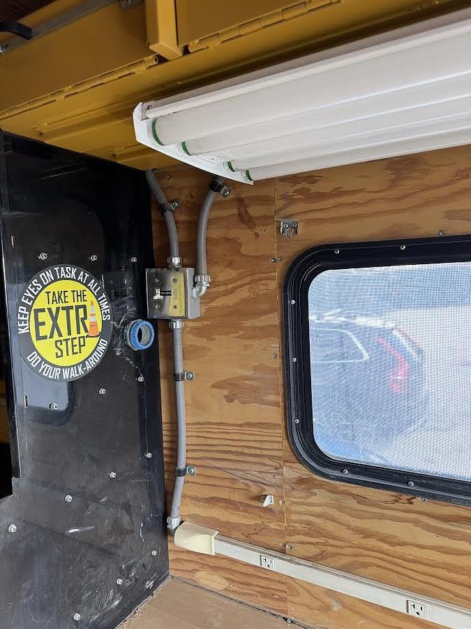 Used 2012 Dodge Ram 5500 Box Truck