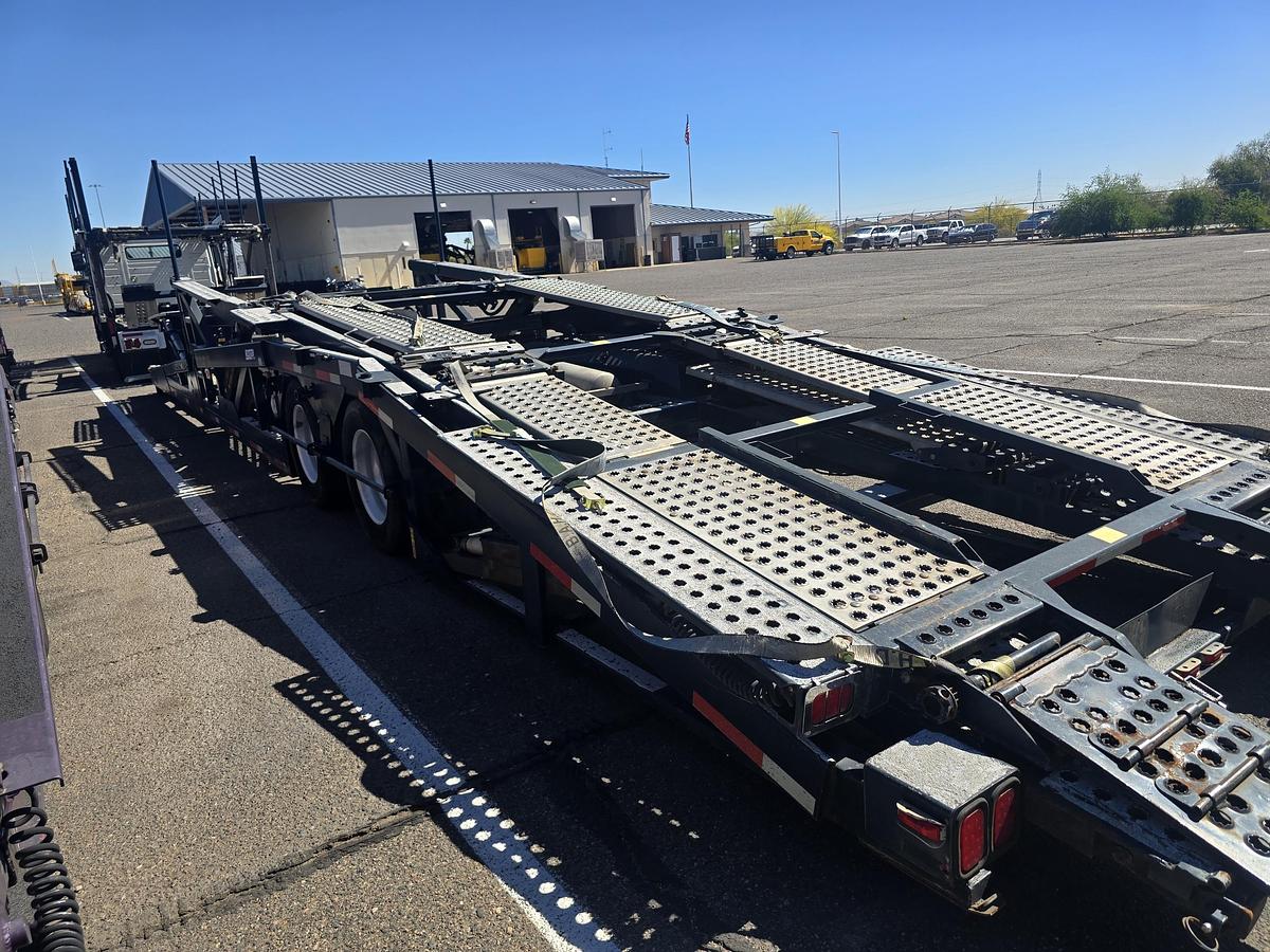Used 2014 Volvo 10 Car Hauler