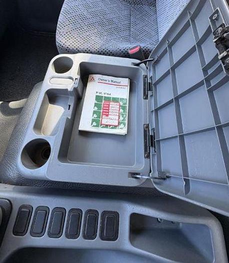 Used 2010 Mitsubishi Fuso FK260