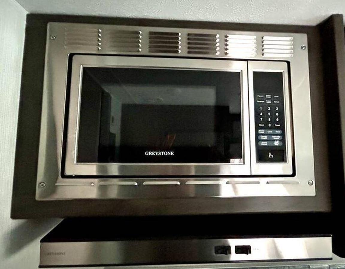 Used 2023 Coachmen Pursuit 29XPS