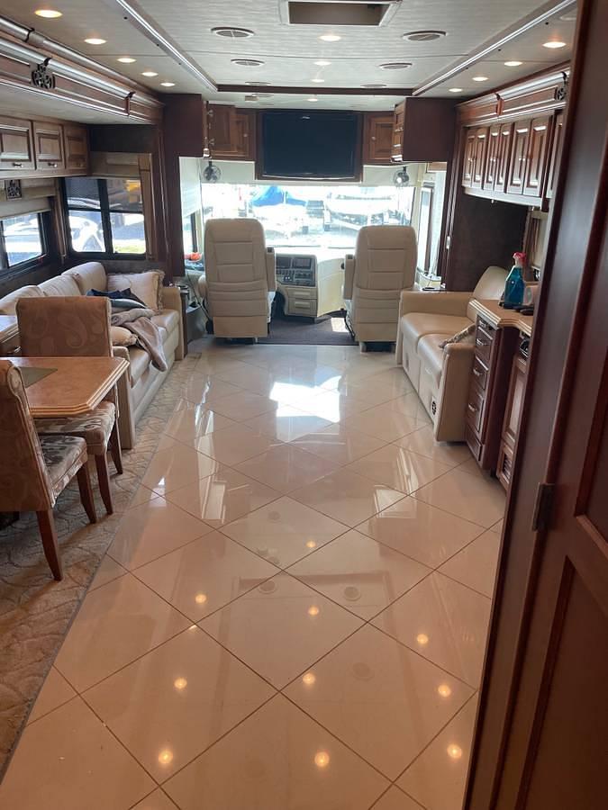 Used 2011 Tiffin Phaeton 40QBT