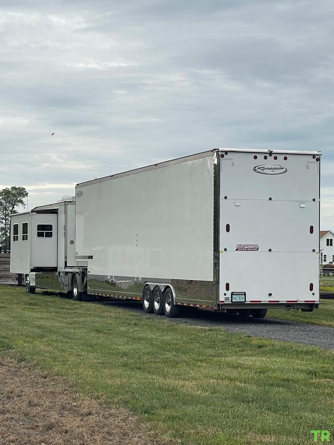 Used 2005 Freightliner Renegade