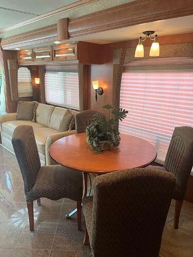 Used 2010 Newmar Ventana 4386