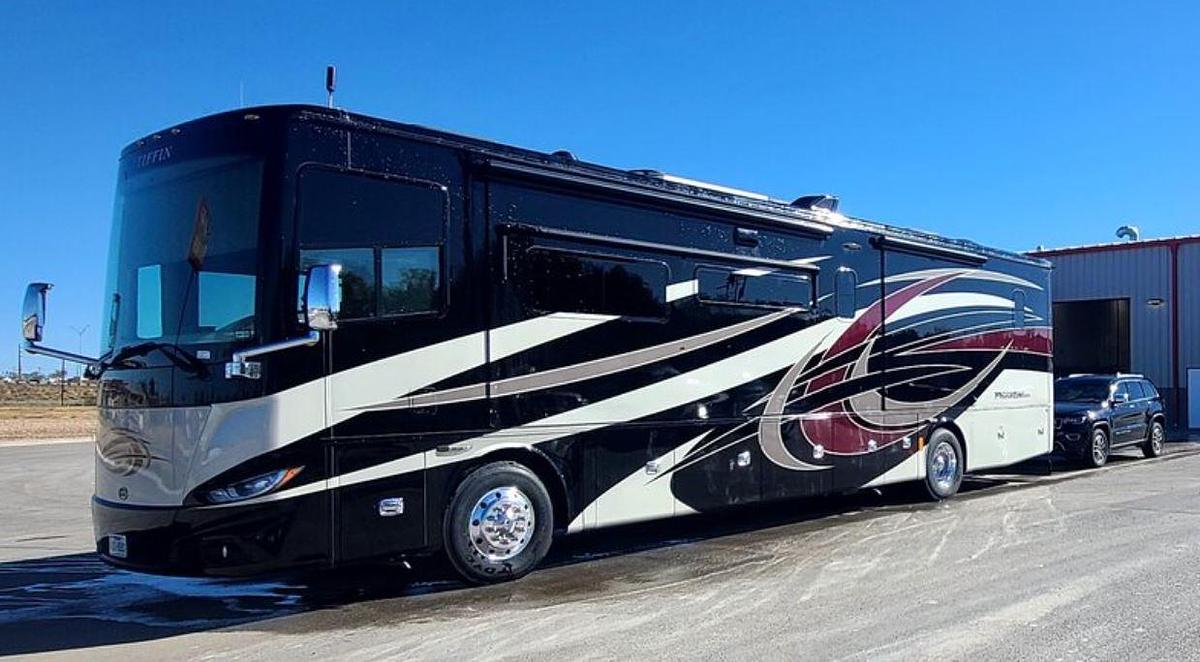 Used 2019 Tiffin Phaeton 40IH Class A Diesel Motorhome
