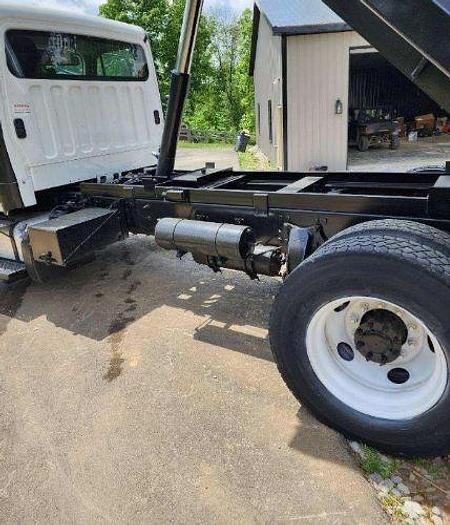 Used 2016 Freightliner BUSINESS CLASS M2 106