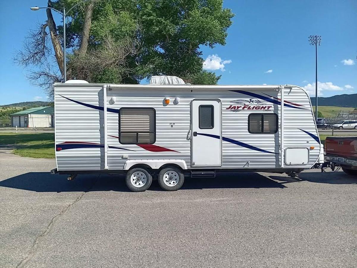 Used 2011 Jayco Jay Flight 22FB