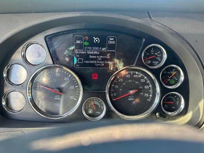 Used 2016 KENWORTH T880