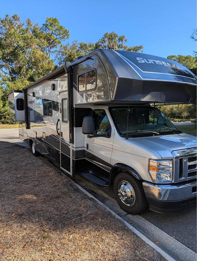 Used 2024 Forest River Sunseeker 3010DS