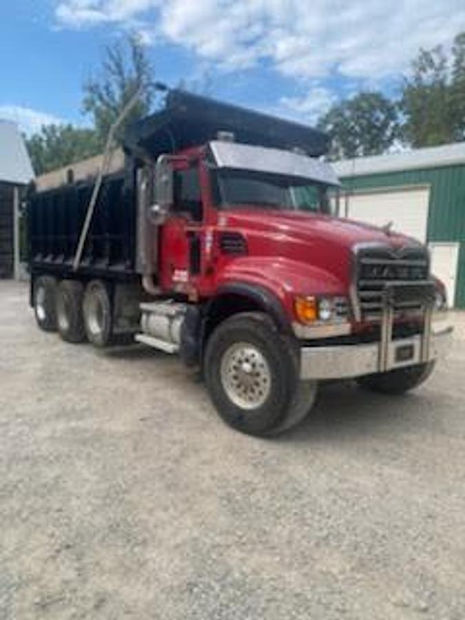Used 2007 MACK GRANITE CV713 Dump Truck