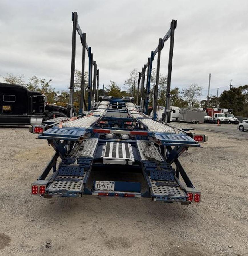 Used 2015 Peterbilt 389