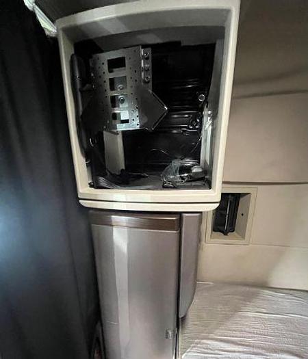 Used 2017 Volvo VNL62T630