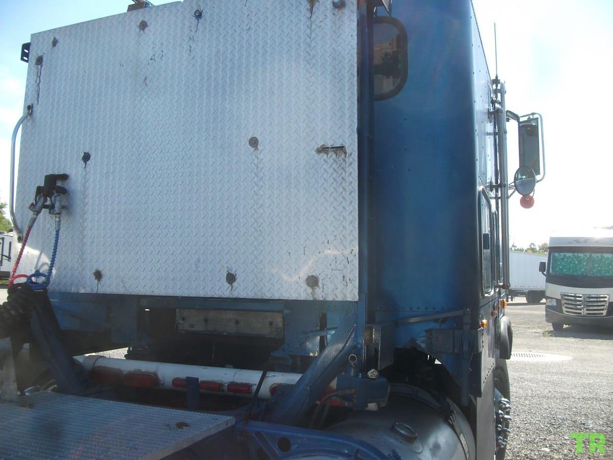 Used 1986 Freightliner Cabover