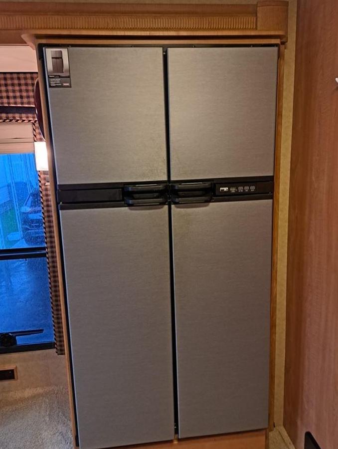 Used 2008 Winnebago Tour 40FD