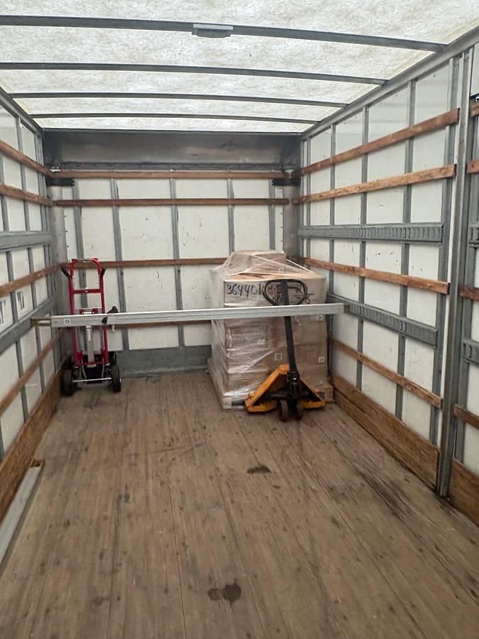 Used 2019 Freightliner M2 Business Class