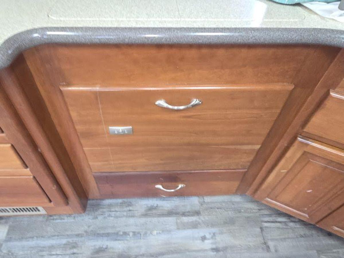 Used 2006 Tiffin Allegro Bus 42QDP